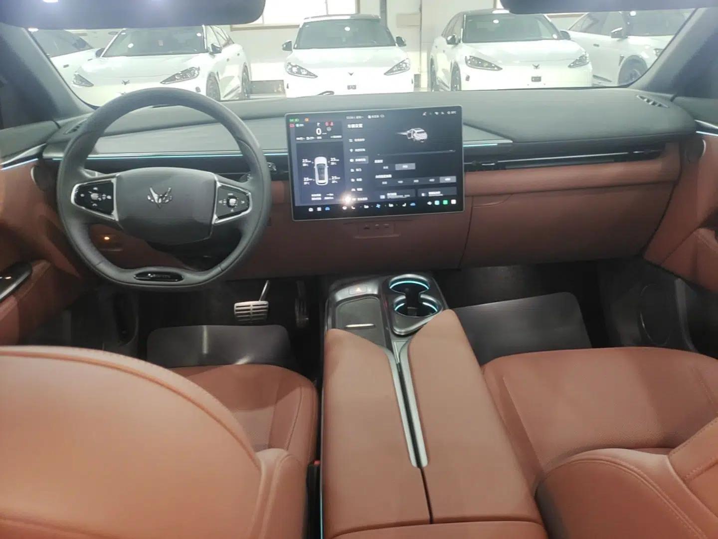 ARCFOX Alpha T5 2026 Model Range-Extended 1215 Yuanjing Smart Driving Version — миниатюра 12
