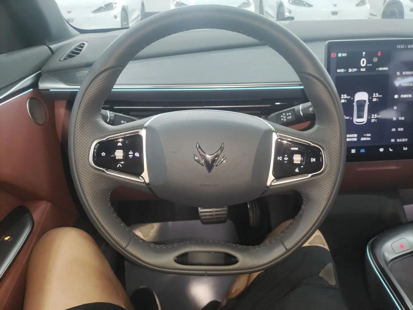 ARCFOX Alpha T5 2026 Model Range-Extended 1215 Yuanjing Smart Driving Version — миниатюра 13