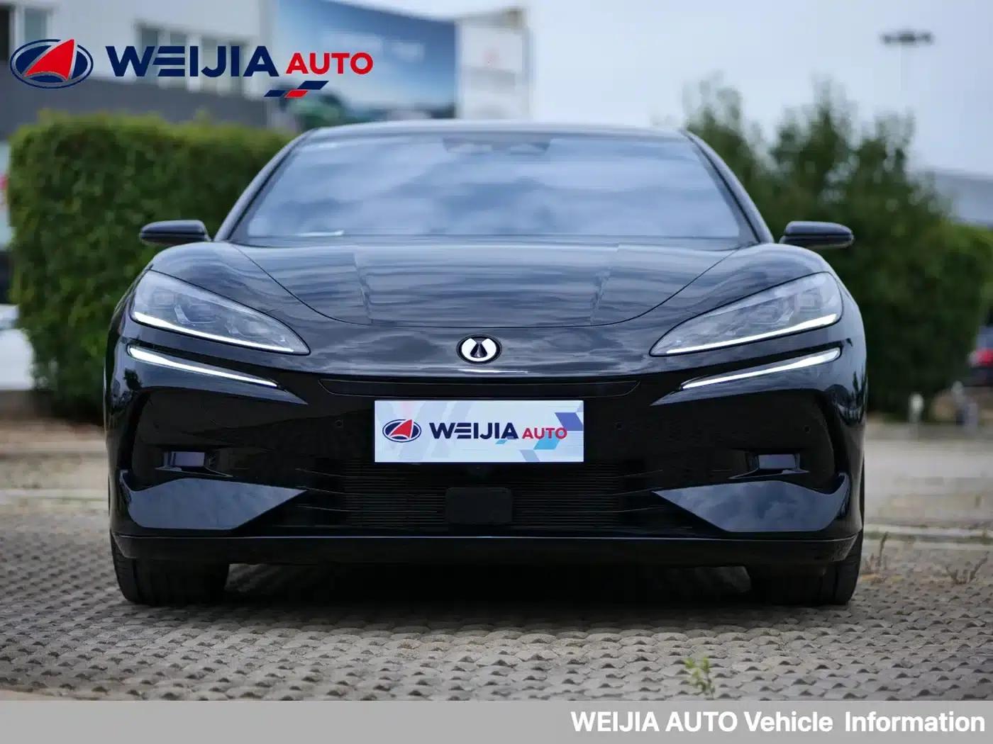 Denza Z9 2024 Model, 1100km Range, 4WD Ultra Edition — миниатюра 2