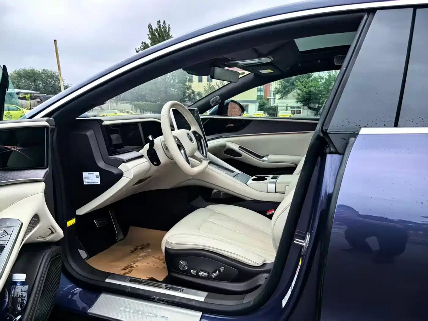 Denza Z9 2024 Model 1100km AWD Max Edition — миниатюра 4