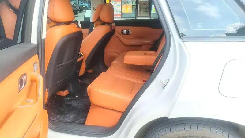 Leapmotor C10 2024 Range Extended Electric 210 Smart Edition — миниатюра 9