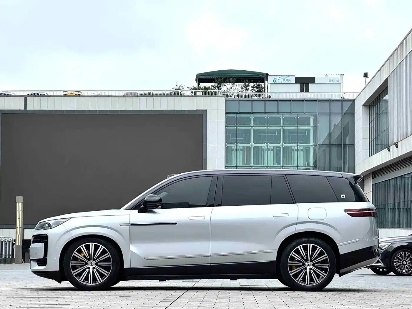 Denza N9 2025 Flagship Edition — миниатюра 4