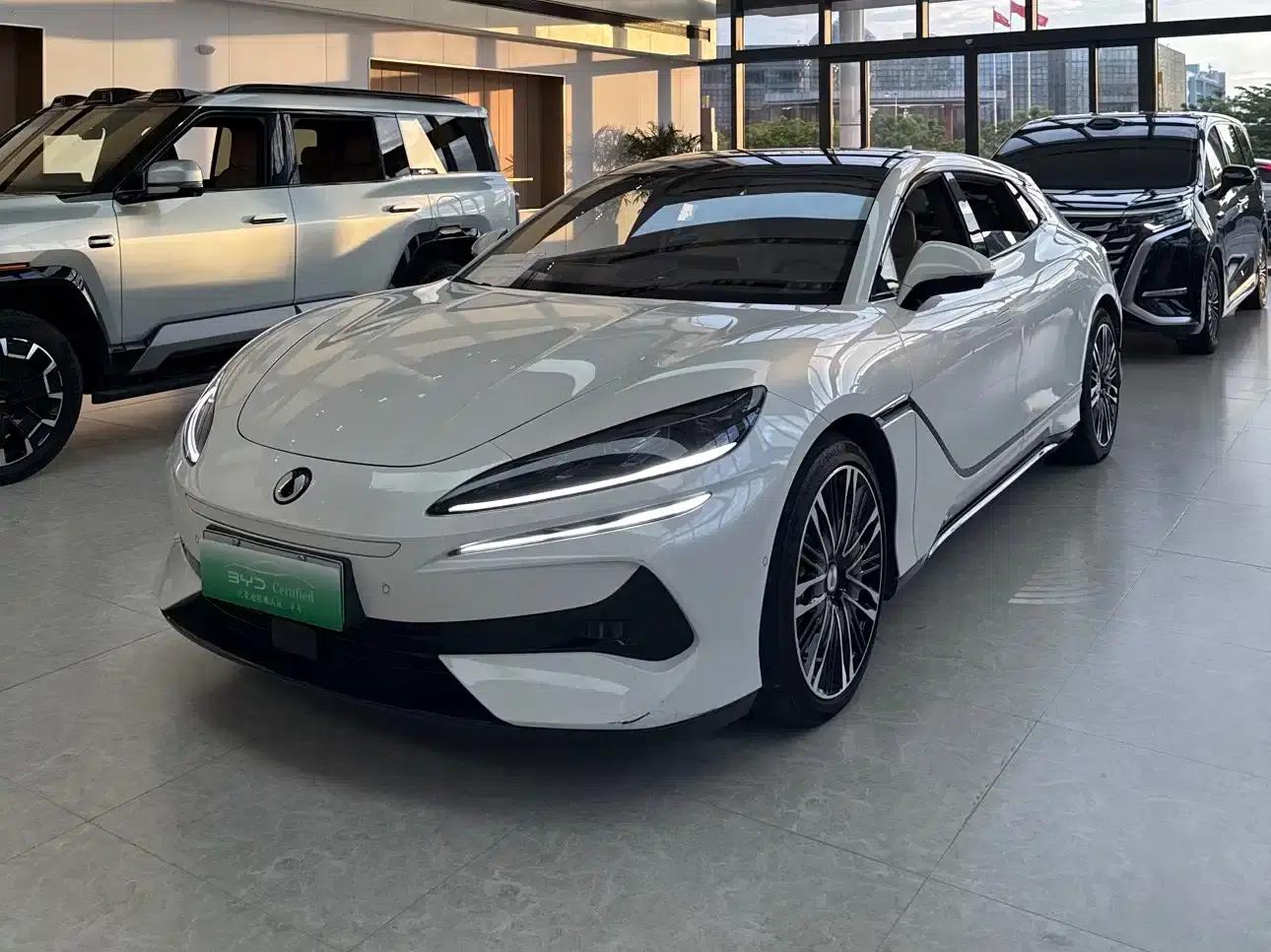 Denza Z9 GT 2024 1100 AWD Ultra Edition — миниатюра 1