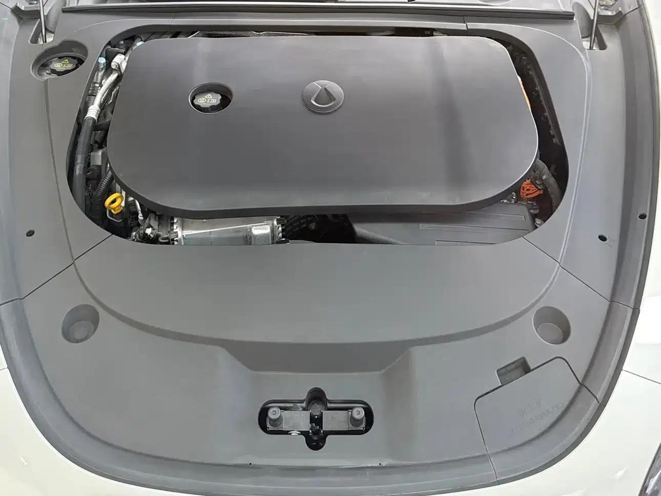 Denza Z9 GT 2024 1100 AWD Ultra Edition — миниатюра 13