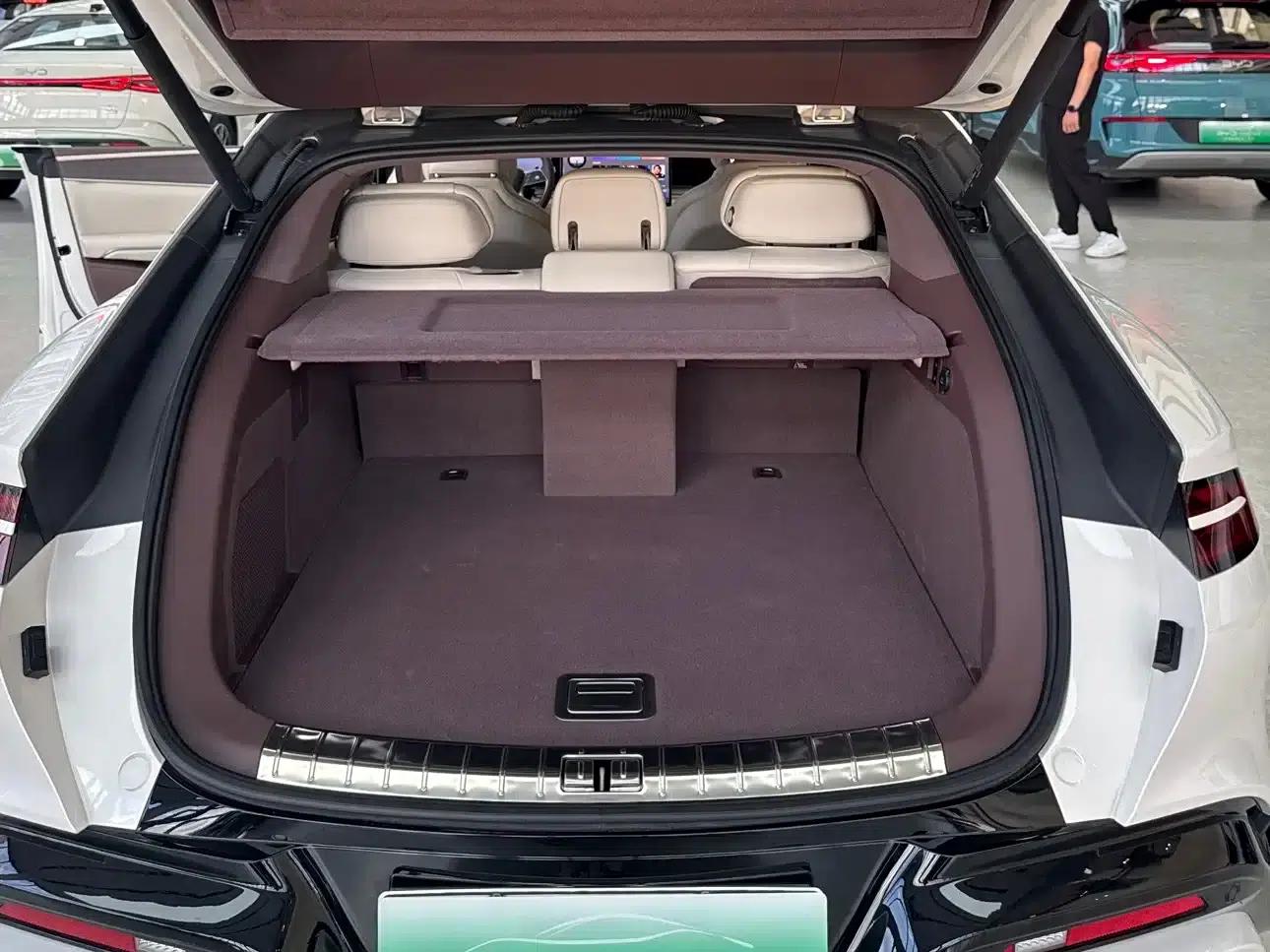 Denza Z9 GT 2024 1100 AWD Ultra Edition — миниатюра 15