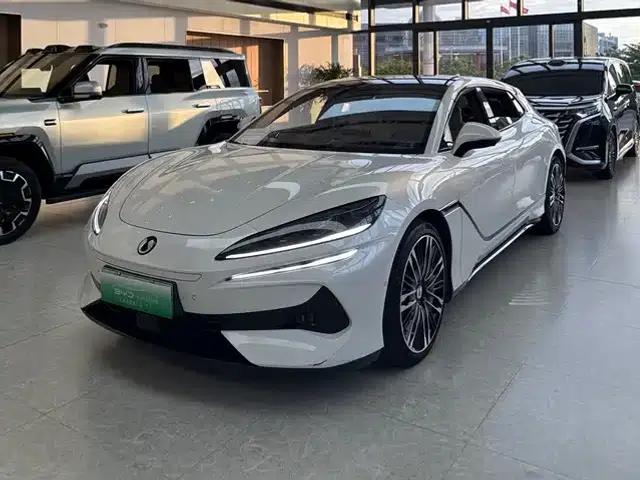 Denza Z9 GT 2024 1100 AWD Ultra Edition