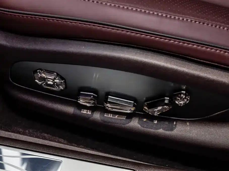 Denza Z9 GT 2024 1100 AWD Max Edition — миниатюра 13
