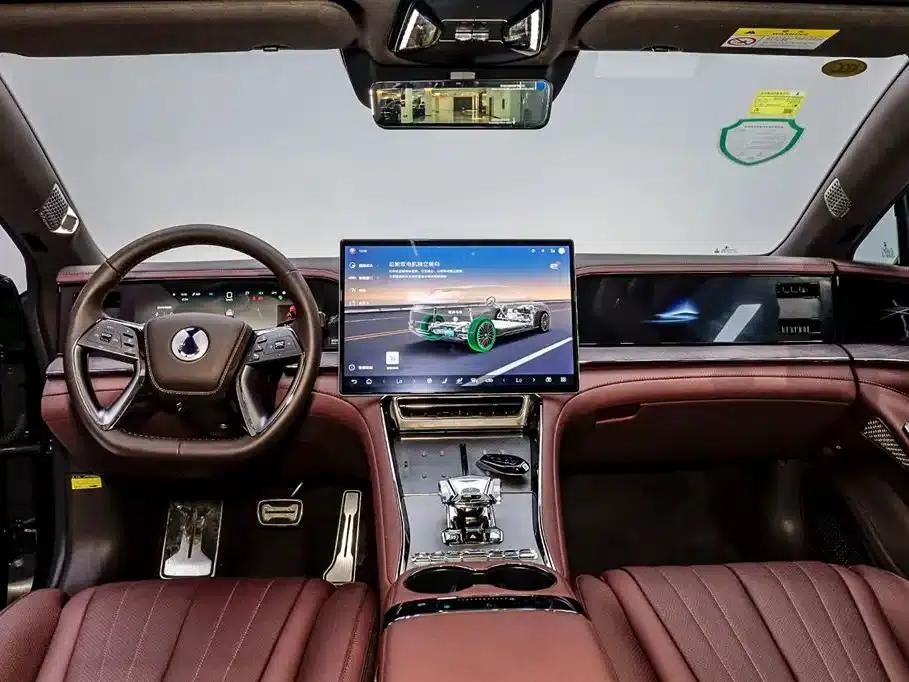 Denza Z9 GT 2024 1100 AWD Max Edition — миниатюра 26