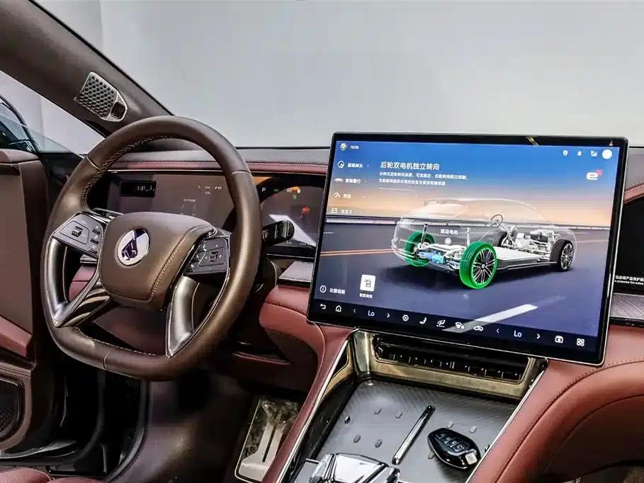 Denza Z9 GT 2024 1100 AWD Max Edition — миниатюра 33