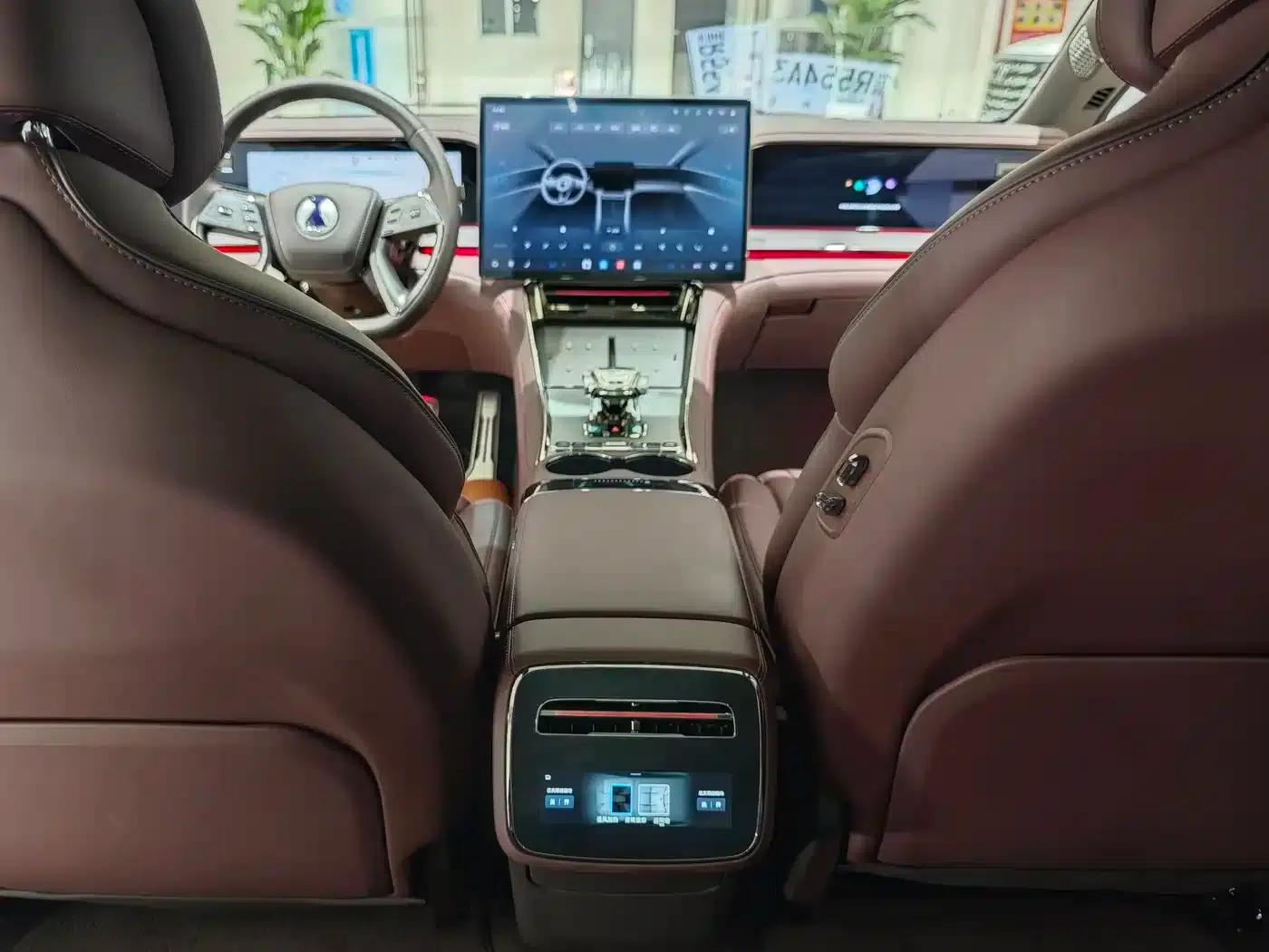 Denza Z9 GT 2024 1100 AWD Ultra Edition — миниатюра 12