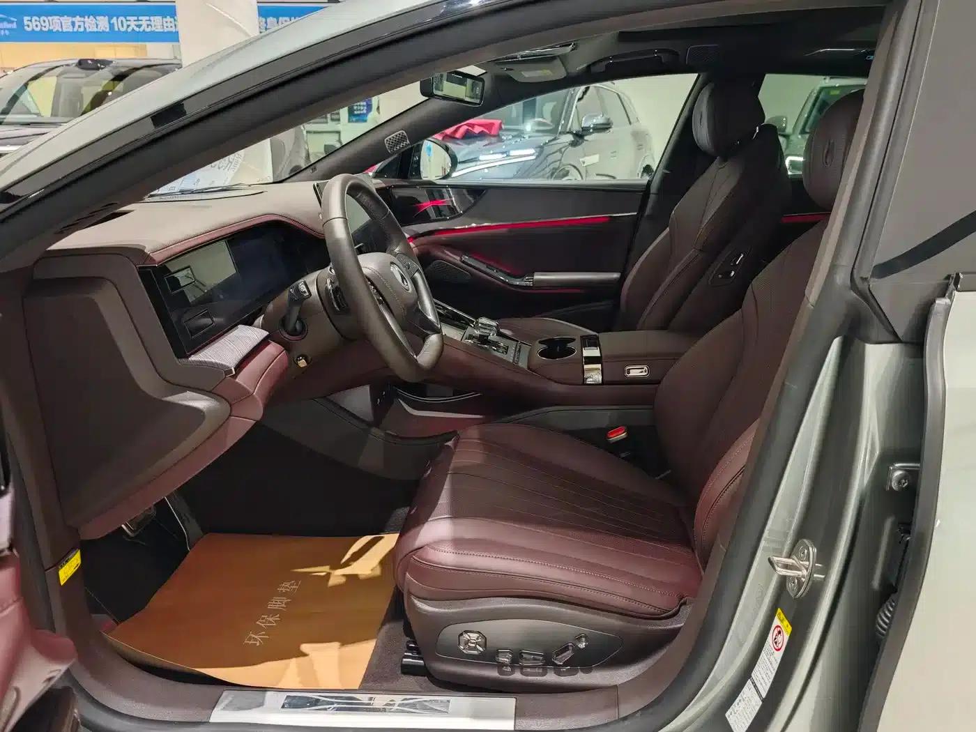 Denza Z9 GT 2024 1100 AWD Ultra Edition — миниатюра 5