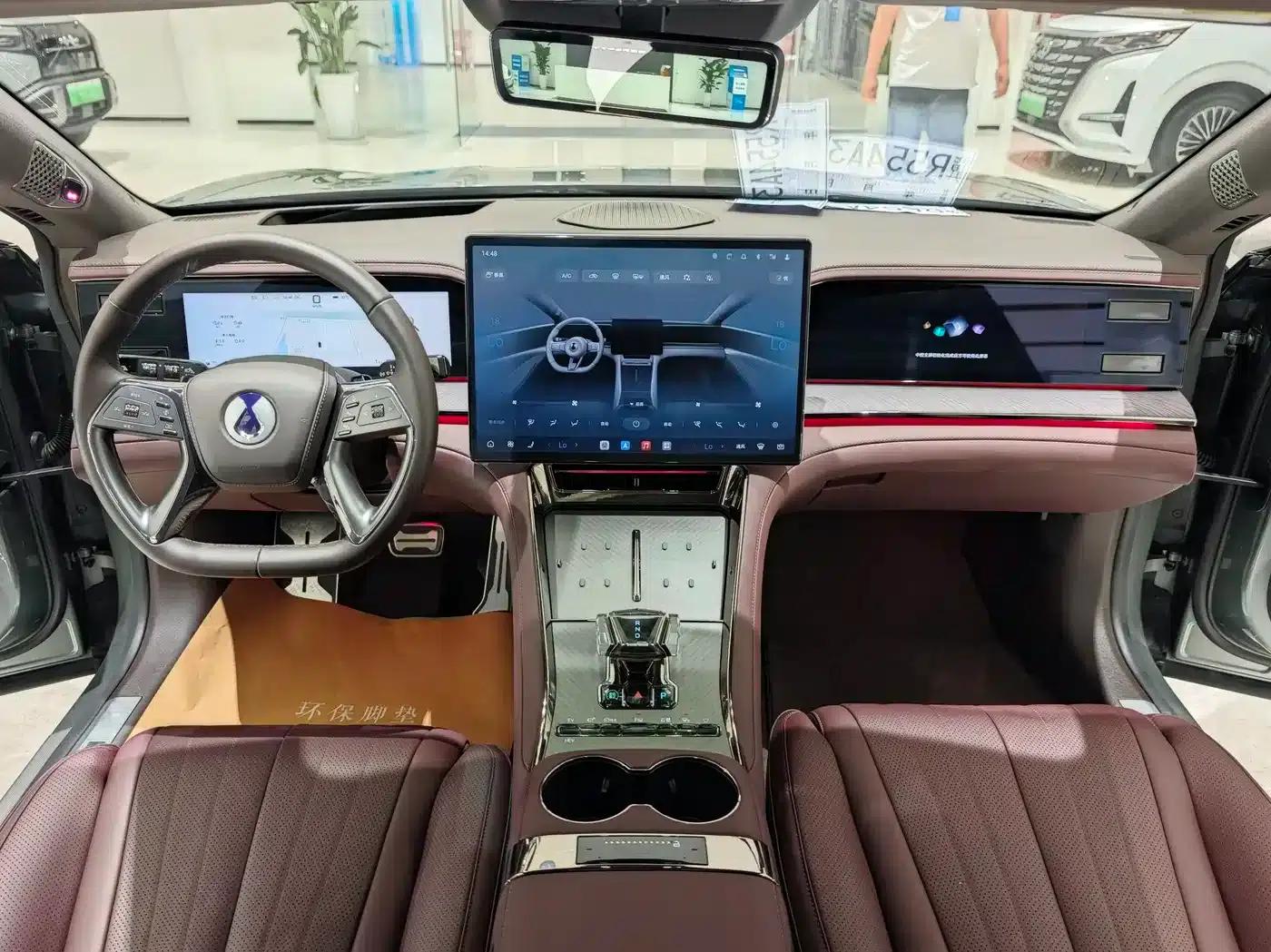 Denza Z9 GT 2024 1100 AWD Ultra Edition — миниатюра 6