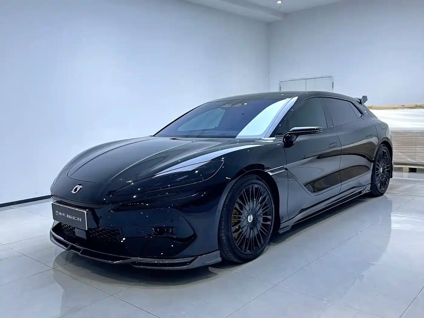 Denza Z9 GT 2024 1100 AWD Ultra Edition — миниатюра 1