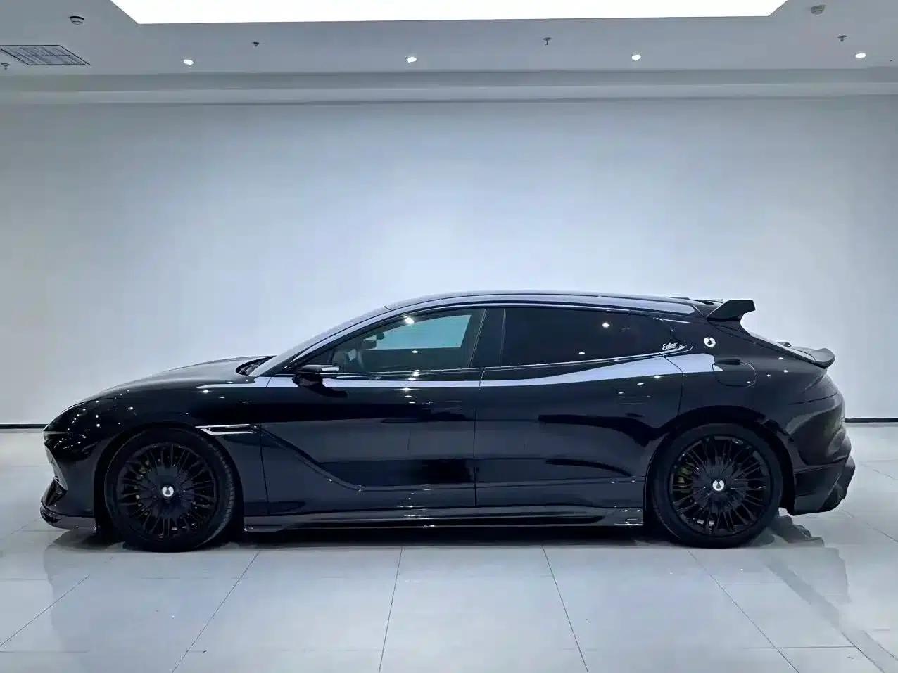 Denza Z9 GT 2024 1100 AWD Ultra Edition — миниатюра 2