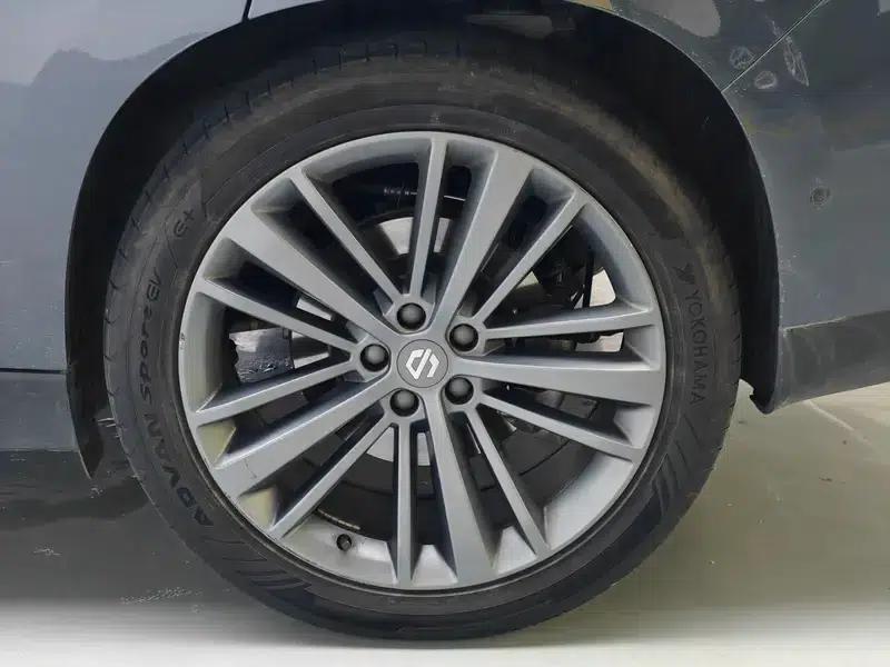 Leapmotor C16 2024 Range Extended Electric 200 Premium Edition — миниатюра 9