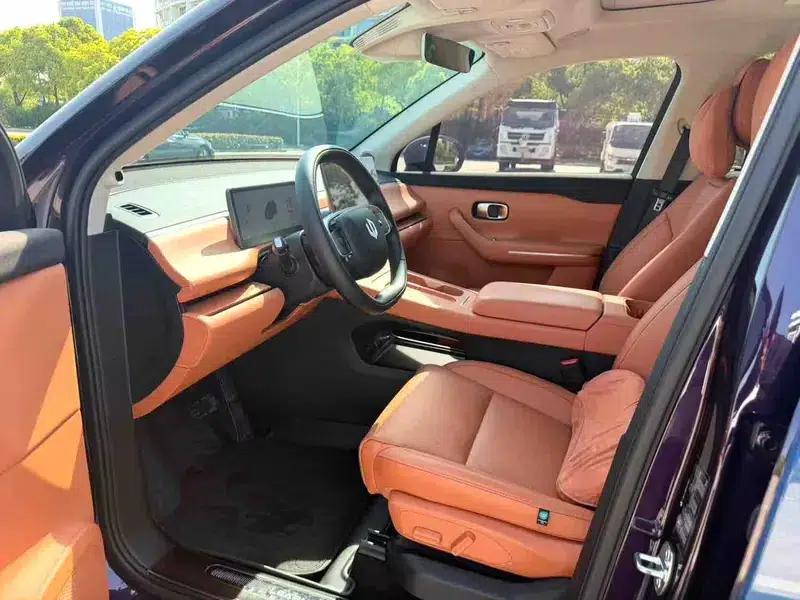 Leapmotor C16 2024 Pure Electric Version 580 Premium Edition — миниатюра 11