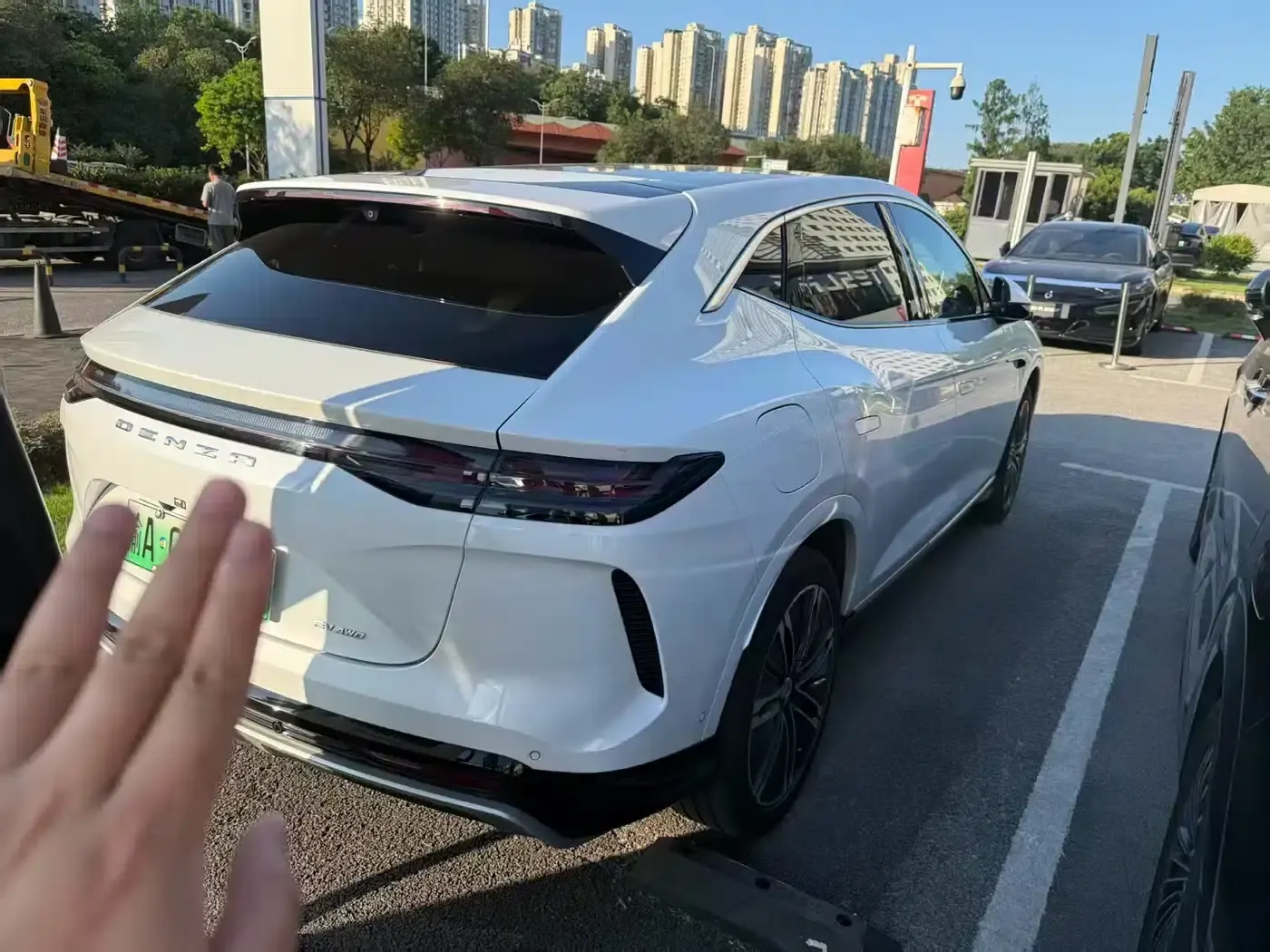 Denza N7 2024 630 AWD Intelligent Driving Ultra Edition — миниатюра 2