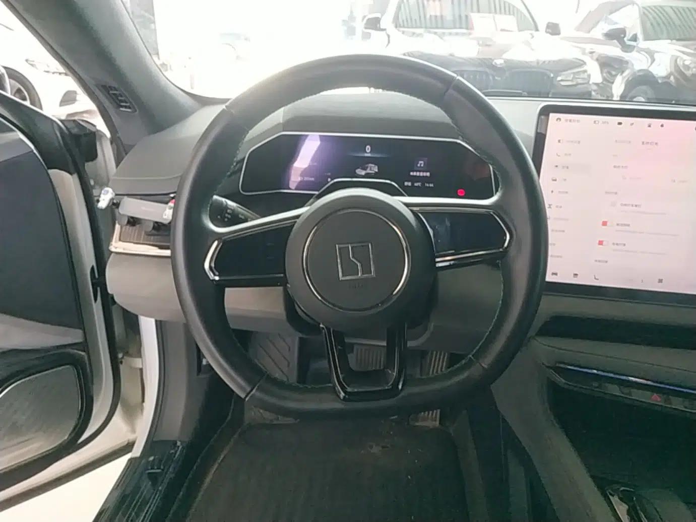 Zeekr 001 2022 Long-Range Dual-Motor WE Edition — миниатюра 13