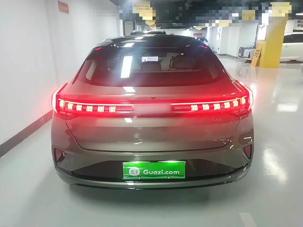 Zeekr 001 2025 WE Edition 100 kWh Rear-Wheel Drive — миниатюра 5