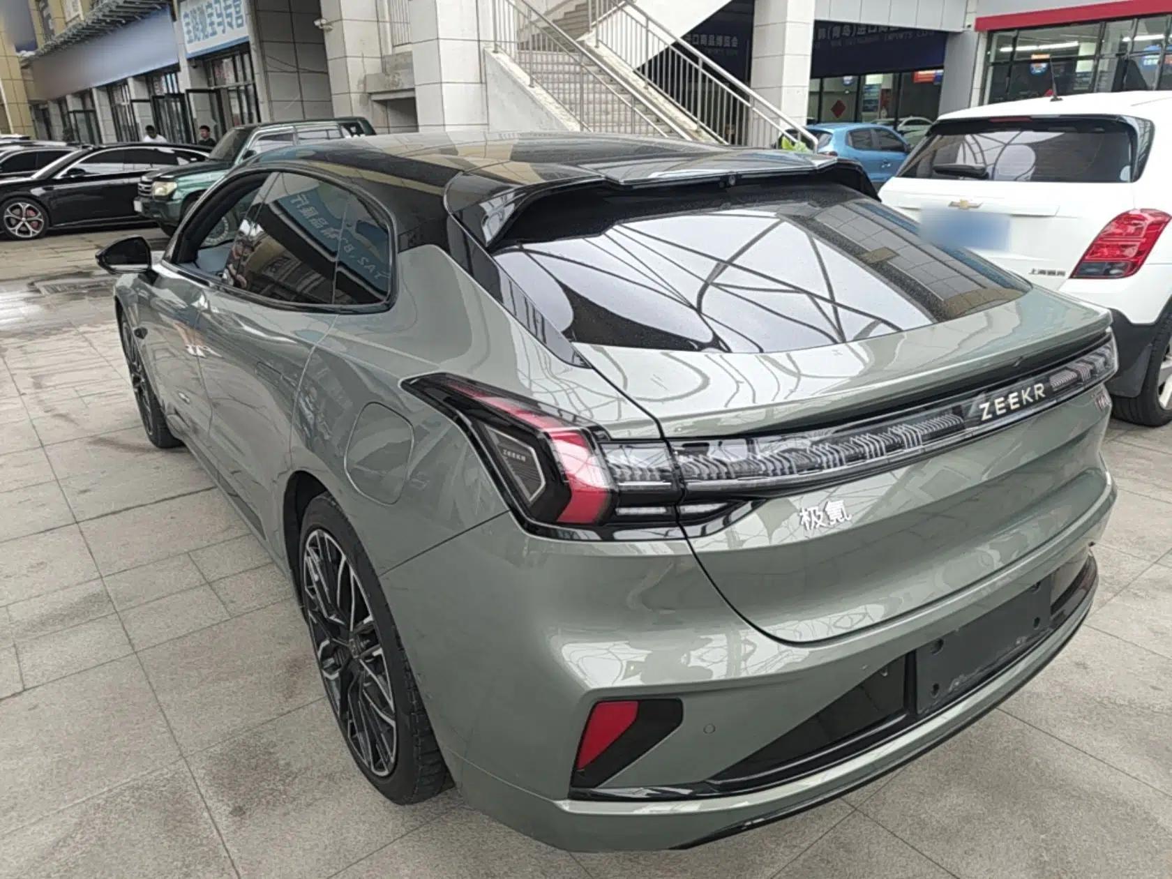 Zeekr 001 2024 YOU Edition 100 kWh All-Wheel Drive — миниатюра 4