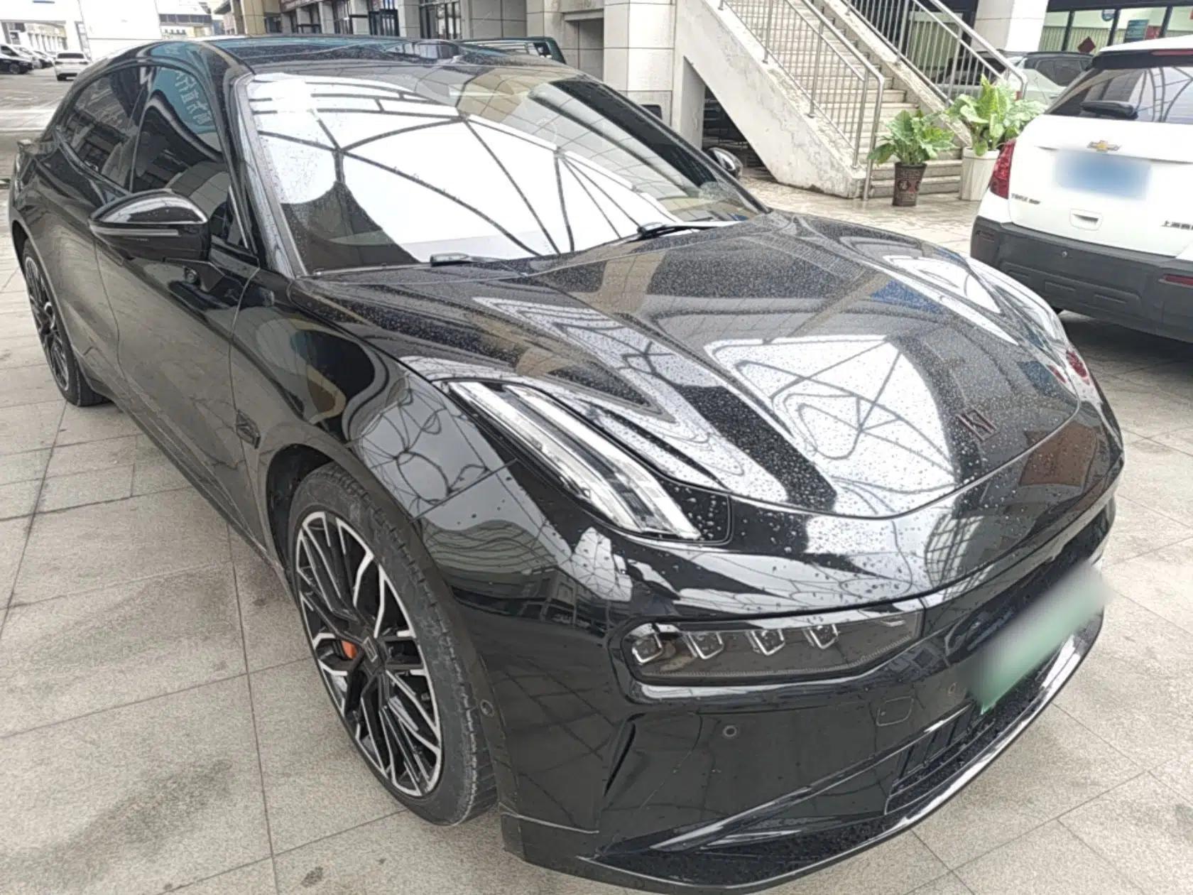 Zeekr 001 2024 YOU Edition 100 kWh All-Wheel Drive — миниатюра 3