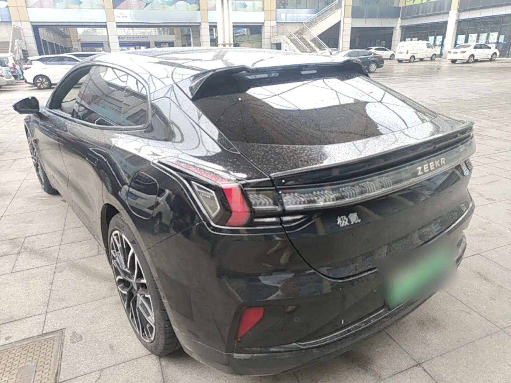 Zeekr 001 2024 YOU Edition 100 kWh All-Wheel Drive — миниатюра 4