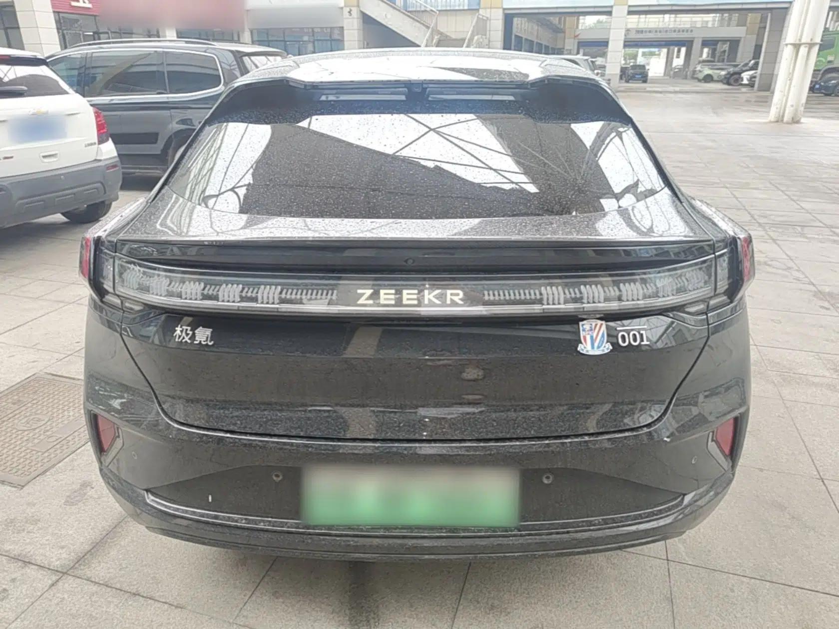 Zeekr 001 2024 YOU Edition 100 kWh All-Wheel Drive — миниатюра 5