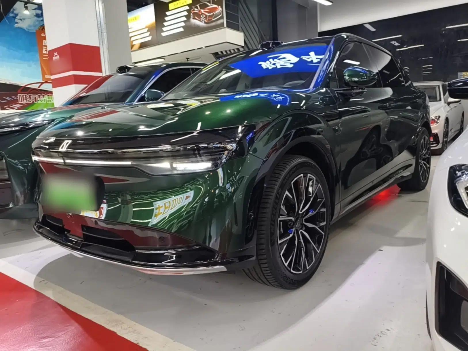 Zeekr 7X 2025 75 kWh Rear-Wheel Drive Intelligent Driving Version — миниатюра 1