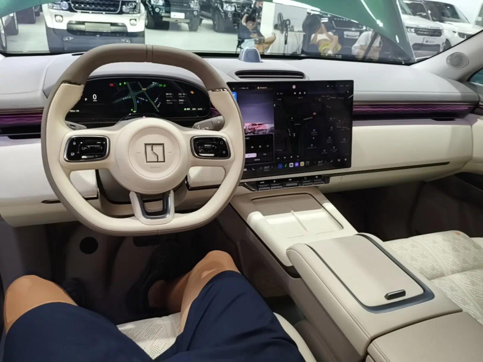 Zeekr 7X 2025 75 kWh Rear-Wheel Drive Intelligent Driving Version — миниатюра 12
