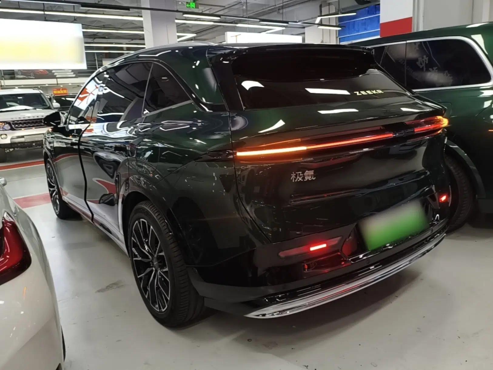 Zeekr 7X 2025 75 kWh Rear-Wheel Drive Intelligent Driving Version — миниатюра 4