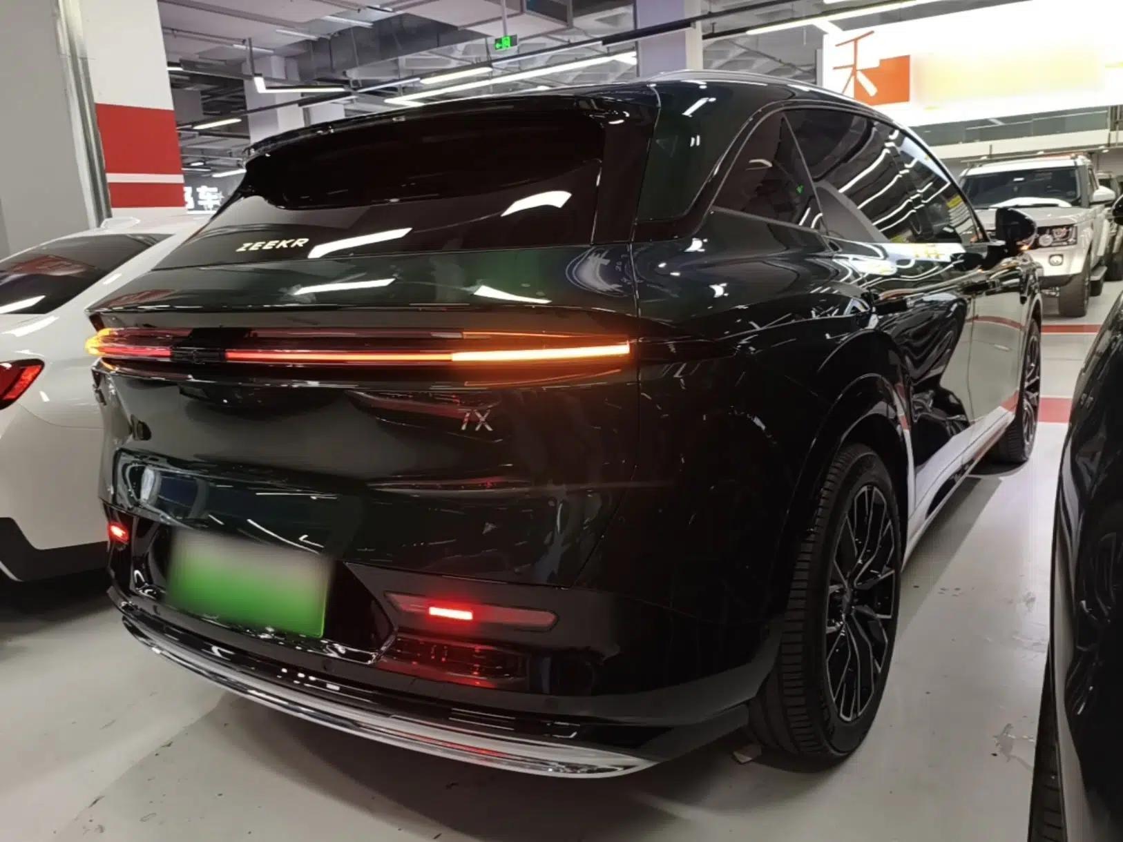 Zeekr 7X 2025 75 kWh Rear-Wheel Drive Intelligent Driving Version — миниатюра 6