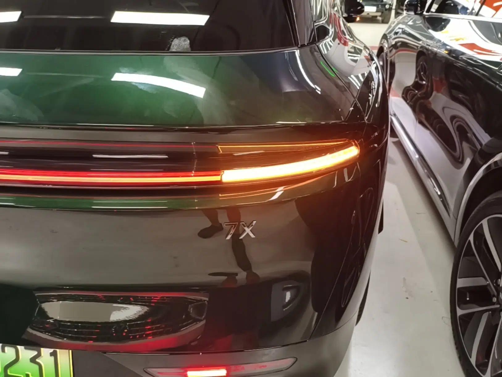 Zeekr 7X 2025 75 kWh Rear-Wheel Drive Intelligent Driving Version — миниатюра 9