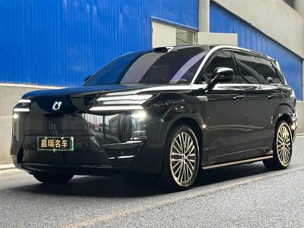 Denza N8L 2025 Premium Edition — миниатюра 1