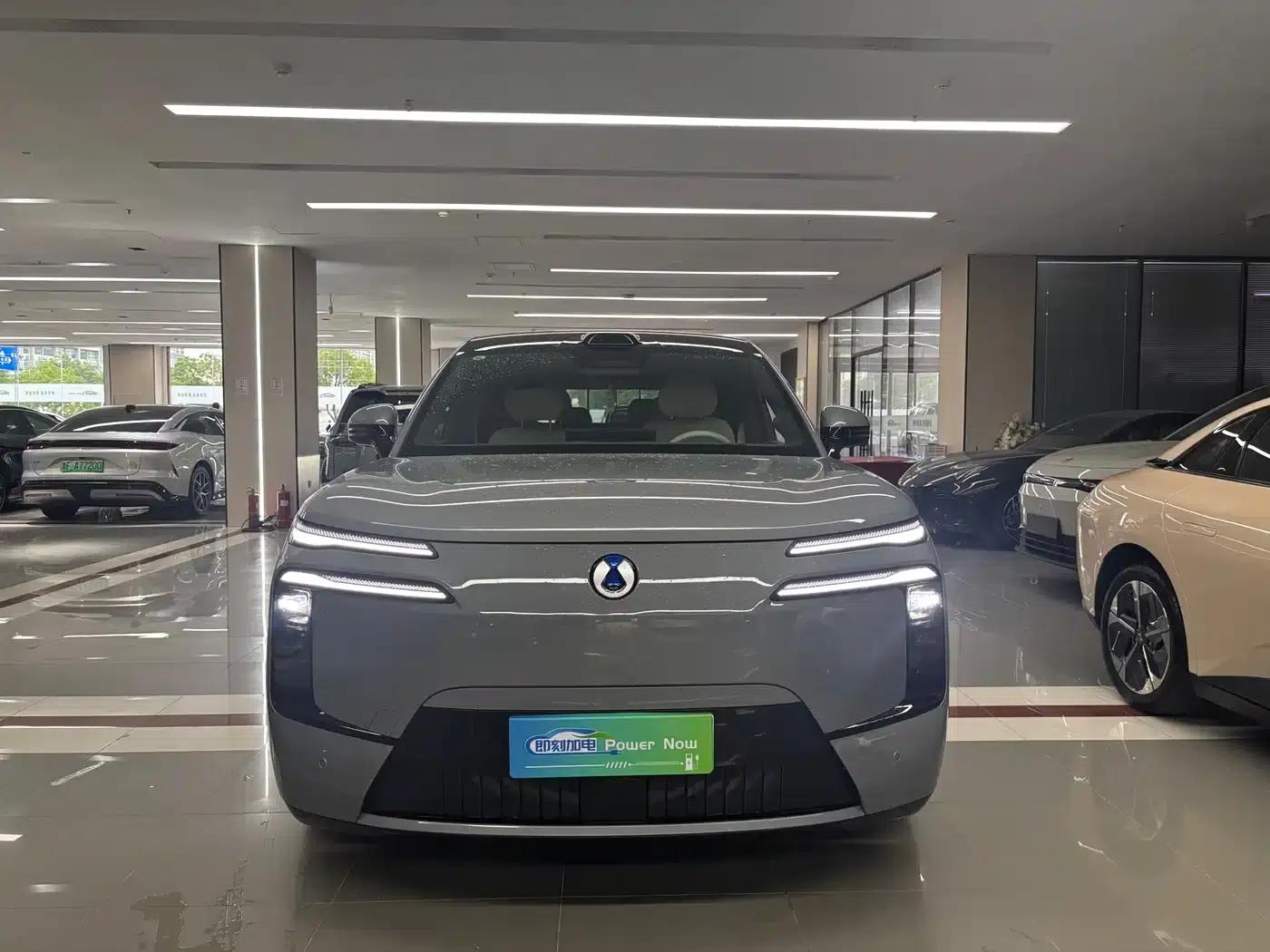 Denza N8L 2025 Flagship Edition — миниатюра 2