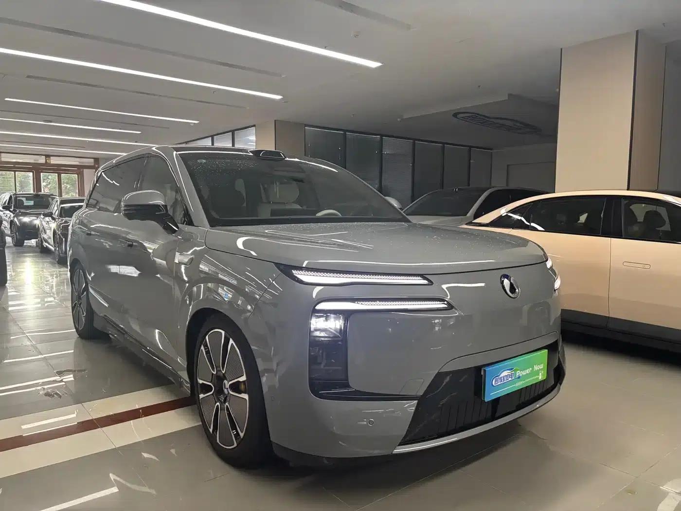 Denza N8L 2025 Flagship Edition — миниатюра 3
