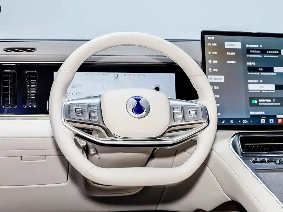 Denza N8L 2025 Premium Edition — миниатюра 23