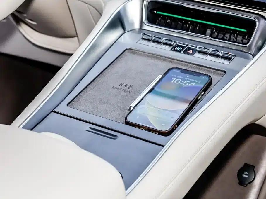 Denza N8L 2025 Premium Edition — миниатюра 32