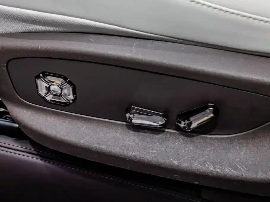 Denza N8L 2025 Premium Edition — миниатюра 12
