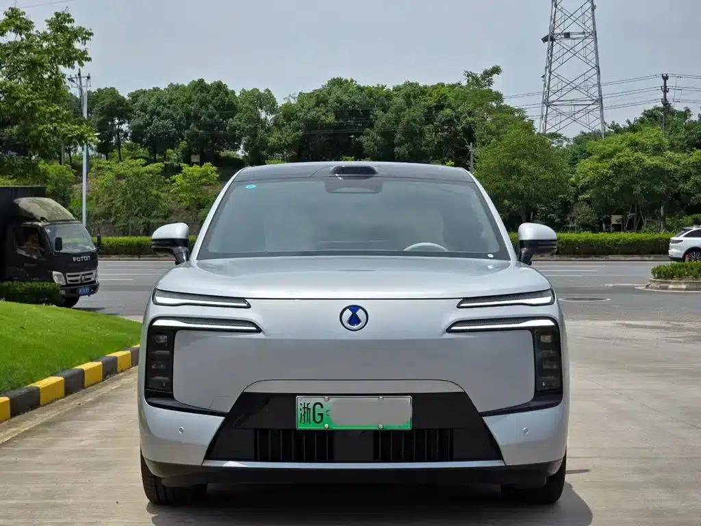Denza N8L 2025 Flagship Edition — миниатюра 2
