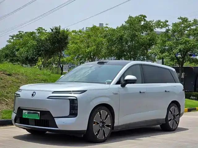 Denza N8L 2025 Flagship Edition