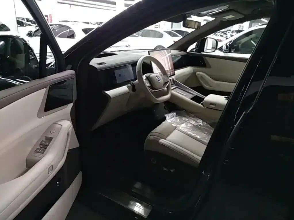 Denza N8L 2025 Flagship Edition — миниатюра 15