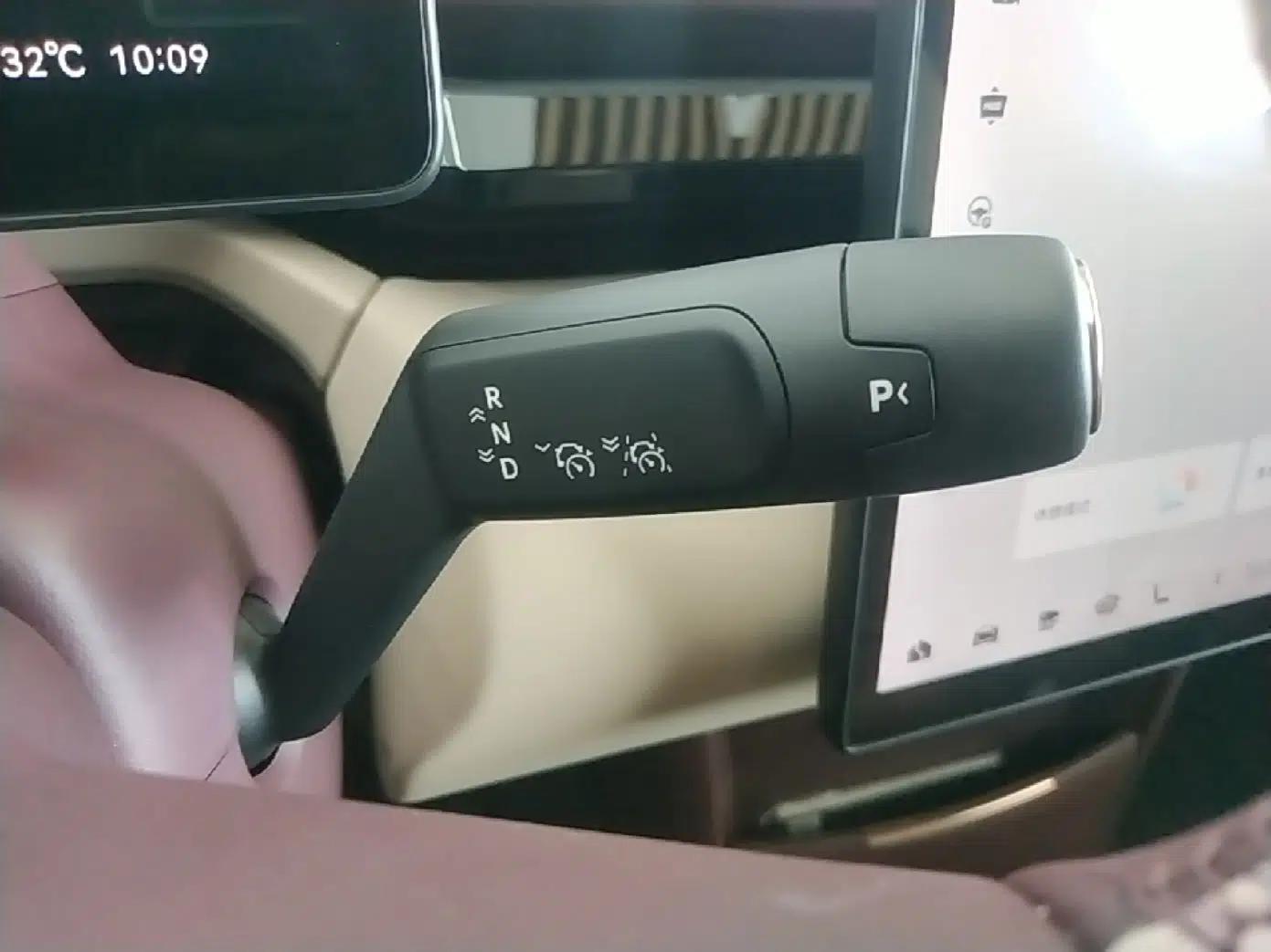 Zeekr X 2025 Four-Seater Rear-Drive Cube Version — миниатюра 21