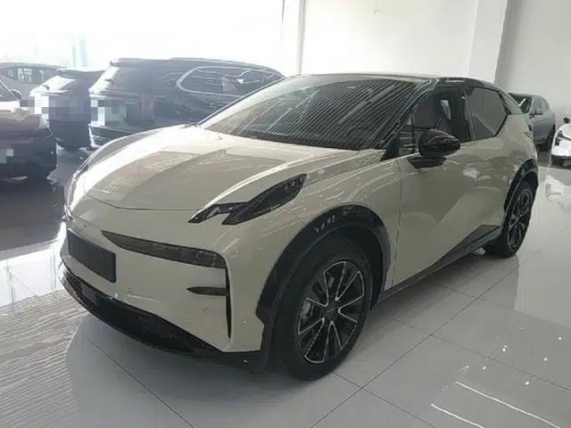 Zeekr X 2025 Four-Seater Rear-Drive Cube Version