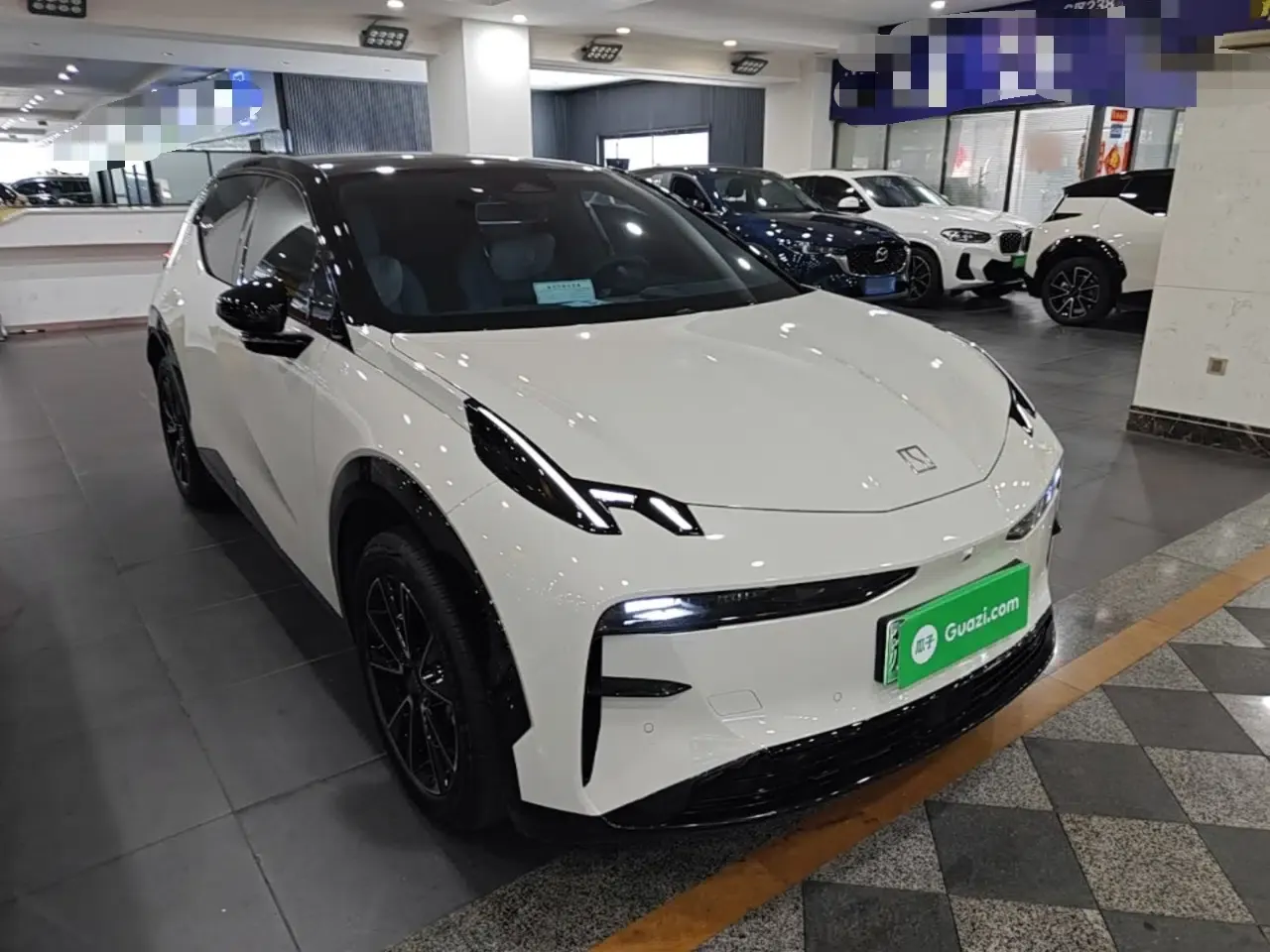 Zeekr X 2023 Rear-Drive ME Version 5 Seats — миниатюра 3