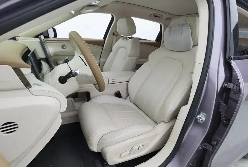 Voyah Free 2025 Free+ Rear-Wheel Drive Dry Kun Edition — миниатюра 19