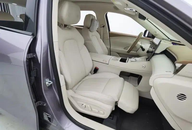 Voyah Free 2025 Free+ Rear-Wheel Drive Dry Kun Edition — миниатюра 20