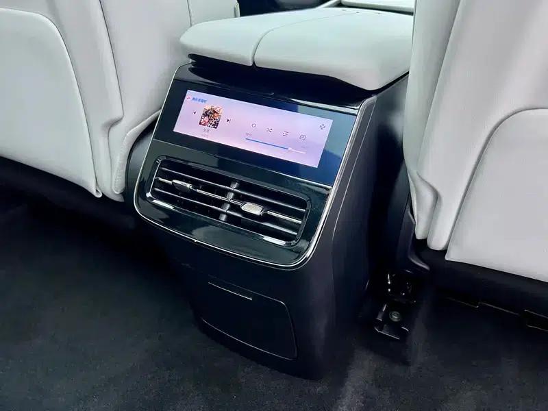Voyah Free 2025 318 4WD Explorer Edition — миниатюра 23
