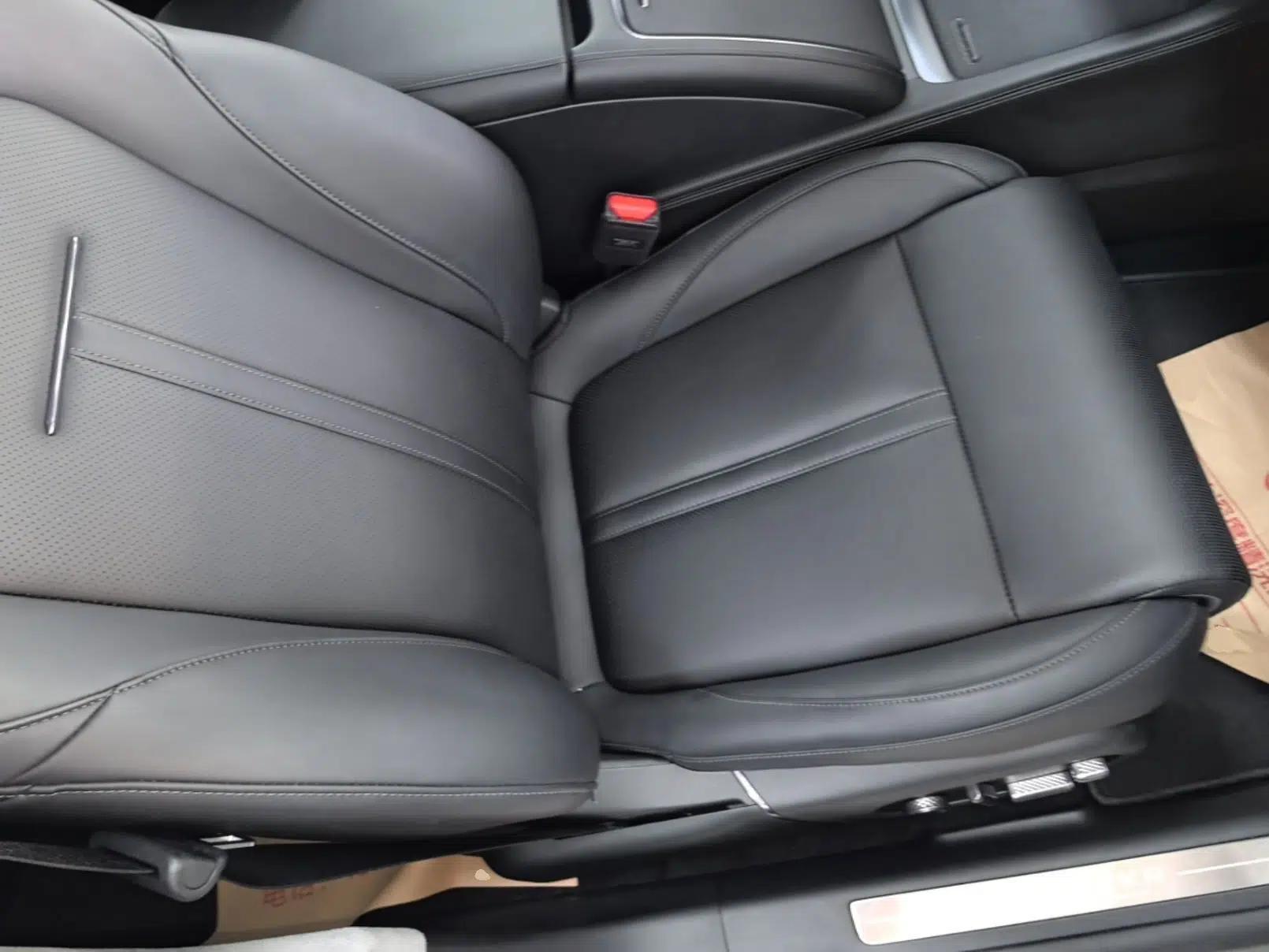 Zeekr 007 2025 Long-Range Rear-Wheel-Drive Intelligent Driving Version 100 kWh — миниатюра 19