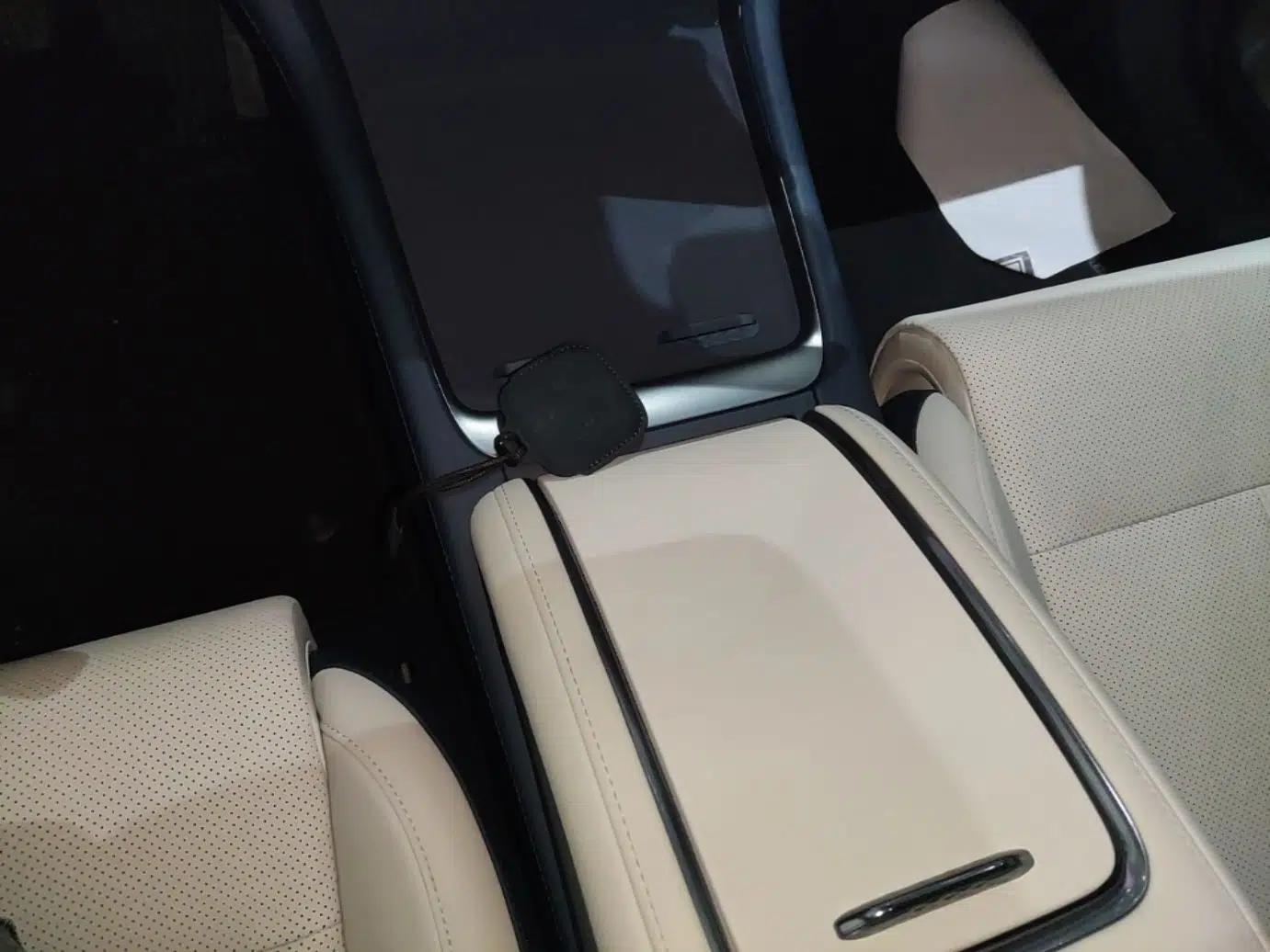 Zeekr 007 2025 Rear-Drive Intelligent Driving Version 75 kWh — миниатюра 16