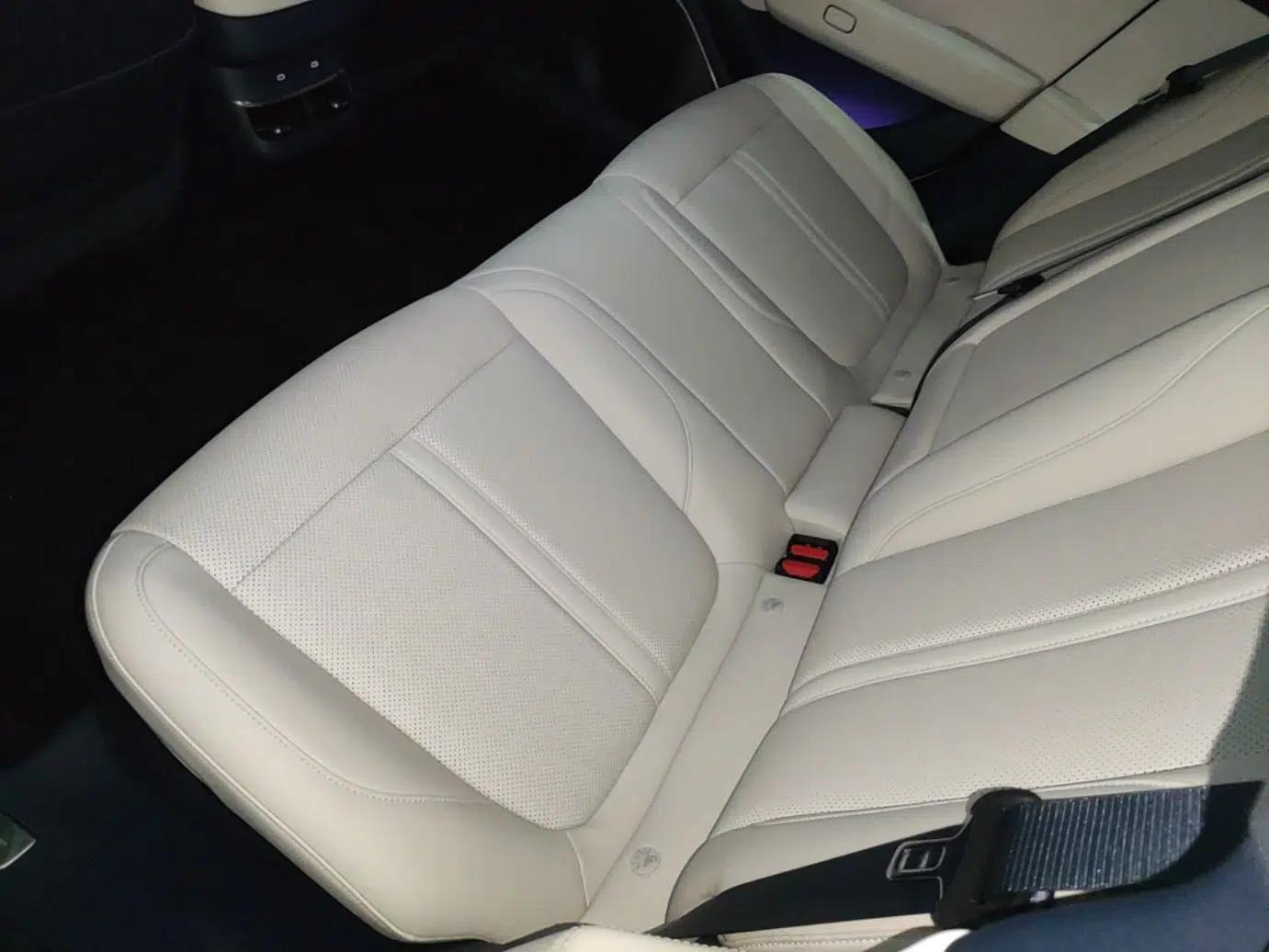 Zeekr 007 2025 Rear-Drive Intelligent Driving Version 75 kWh — миниатюра 20